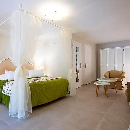 Le Pavillon De Pampelonne 4* سان تروبيه